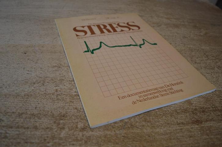 📖 Stress, Boeken, Advies, Hulp en Training, Gelezen, Ophalen of Verzenden
