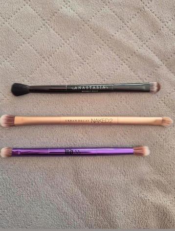 Anastasia, urban decay makeup kwasten! Kleding, tassen etc. beschikbaar voor biedingen