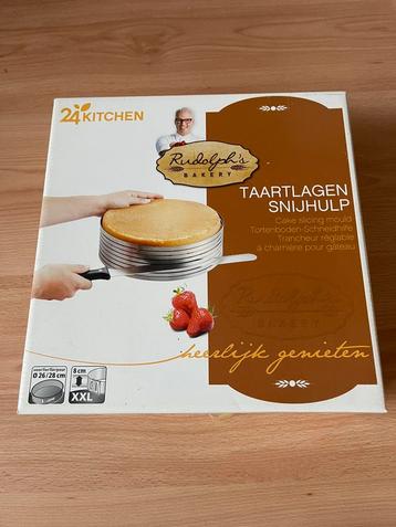 Snij hulp voor de taart, nieuw! beschikbaar voor biedingen