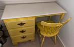 Geel wit bureau bureautje buro 3 lades hout  106x45x80 30e, Huis en Inrichting, Ophalen, Zo goed als nieuw