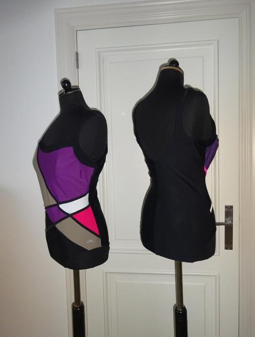 NIEUW Badpak Nickey Nobel Maat 48. Het kaartje hangt er nog, Kleding | Dames, Badmode en Zwemkleding, Nieuw, Badpak, Overige kleuren