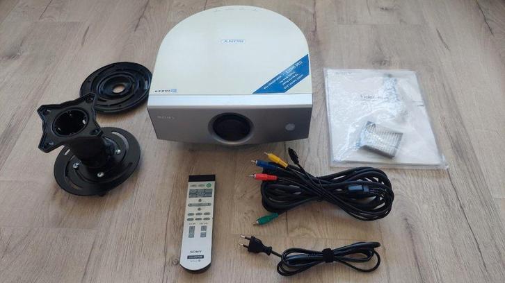 Sony VPL-HS2 3WVGA LCD projector + Vogels plafondbeugel, Audio, Tv en Foto, Beamers, Gebruikt, LCD, Overige resoluties, Ophalen