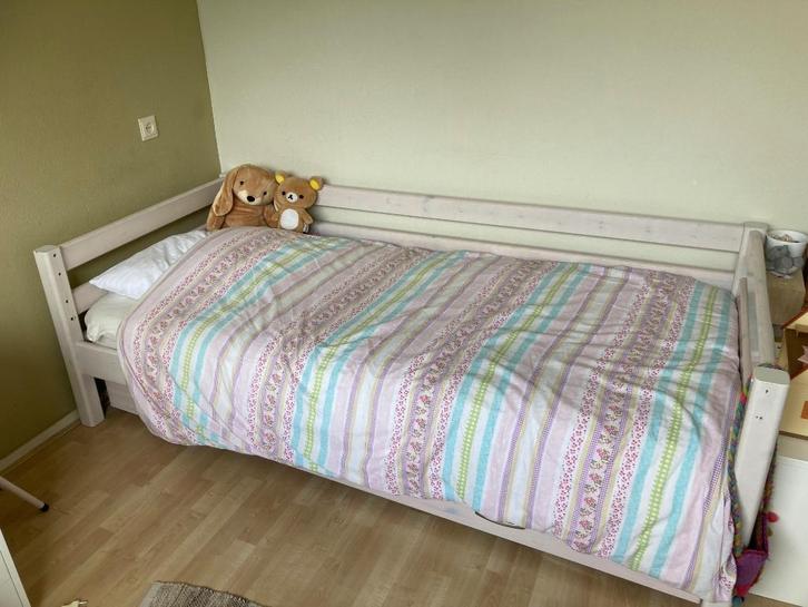 Eenpersoonsbed flexa, Huis en Inrichting, Slaapkamer | Bedden, Gebruikt, Eenpersoons, 90 cm, 200 cm, Hout, Ophalen