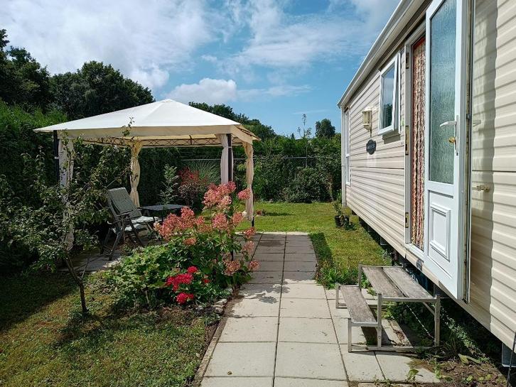 Stacaravan met jaarplaats, Caravans en Kamperen, Stacaravans, tot en met 2, Ophalen