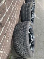Volvo wielen 245/40R18. En set 235/45R17, Ophalen, 18 inch, Winterbanden, Band(en)