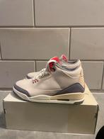 Jordan 3 Retro muslin Maat 42, Kleding | Heren, Schoenen, Ophalen of Verzenden, Zo goed als nieuw, Overige kleuren, Sneakers of Gympen