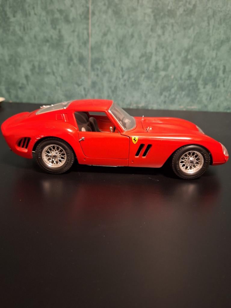 Ferrari GTO 1962 - Schaalmodel 1:18, Hobby en Vrije tijd, Ophalen of Verzenden