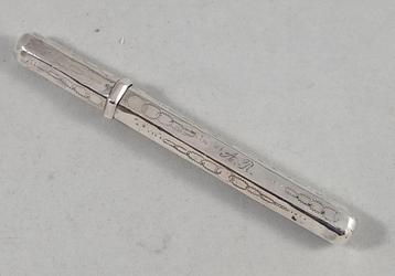 Naaldenkoker antiek 835 zilver beschikbaar voor biedingen