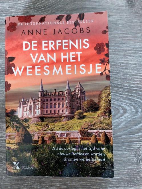 Anne Jacobs - De erfenis van het weesmeisje - 2021, Boeken, Romans, Zo goed als nieuw, Ophalen of Verzenden
