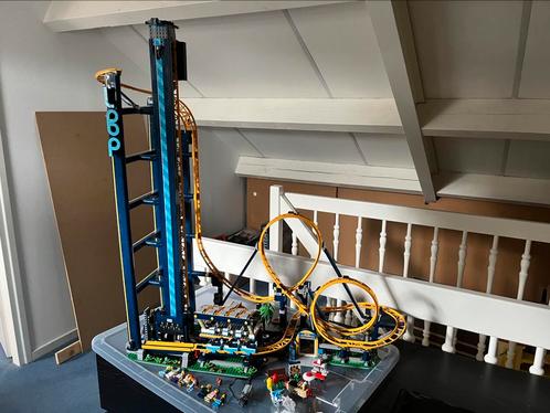 Bouwstenen Icons lusachtbaan vergelijkbaar met 10303, Kinderen en Baby's, Speelgoed | Duplo en Lego, Zo goed als nieuw, Lego, Complete set