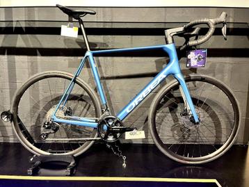 Orbea Orca M30i Team (carbon racefiets met 105 Di2) beschikbaar voor biedingen