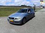 BMW 3-serie Touring 318i High Executive NEEMT OLIE!, 13 km/l, Achterwielaandrijving, 4 cilinders, 129 pk