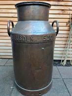 Oude melkbus uit 1963 verbronst, Ophalen of Verzenden, Gebruikt