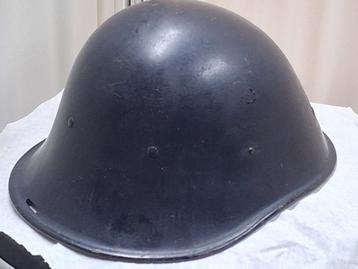 Nederlandse M34 Helm,gebruikt als Luftschutzhelm beschikbaar voor biedingen