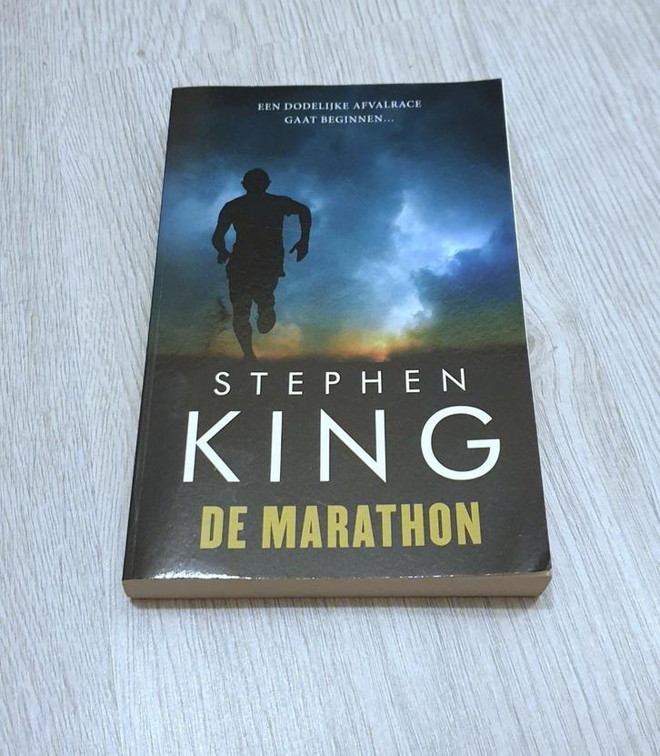 Stephen King  - De marathon, Boeken, Thrillers, Zo goed als nieuw, Ophalen of Verzenden