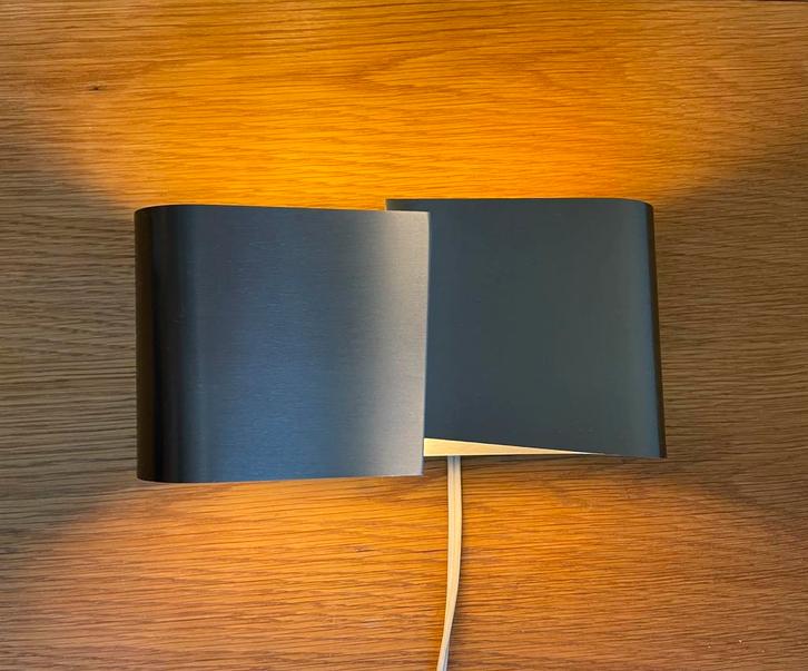 Holtkötter Filia S lamp Edelstahl - luxurious modern design, Huis en Inrichting, Lampen | Wandlampen, Zo goed als nieuw, Metaal