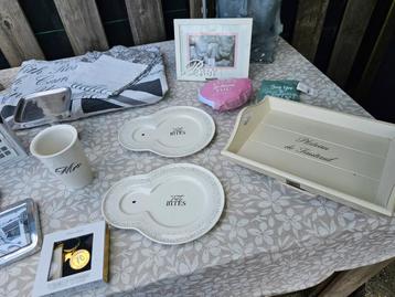 RIVIERA MAISON EEN DOOS VOL € 25,- beschikbaar voor biedingen