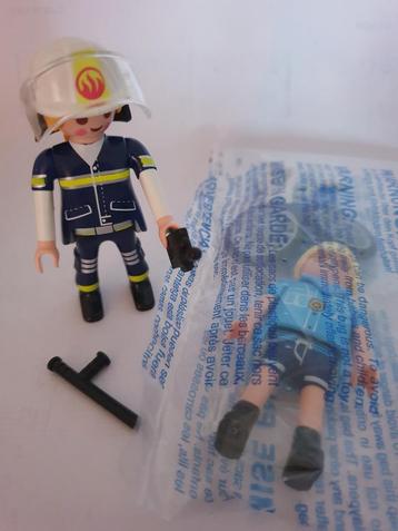 Playmobil politie agent & mountain bike & brandweer vrouw  beschikbaar voor biedingen