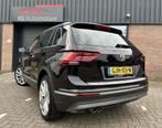 Volkswagen TIGUAN 2.0 TSI 180PK 4Motion Highline | PANO | ME, Auto's, Volkswagen, Automaat, Gebruikt, Euro 6, 4 cilinders