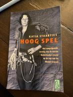 Hoog spel  - Katja Staartjes - 9789058310965, Boeken, Ophalen of Verzenden, Gelezen, Balsport
