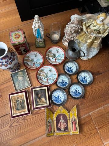 Vintage spulletjes beschikbaar voor biedingen