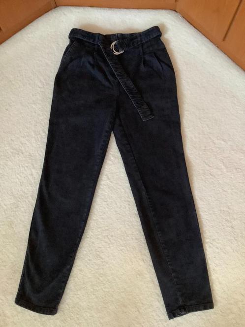 Mooie zwarte jeans broek van Maje, maat 38., Kleding | Dames, Spijkerbroeken en Jeans, Zo goed als nieuw, W30 - W32 (confectie 38/40)