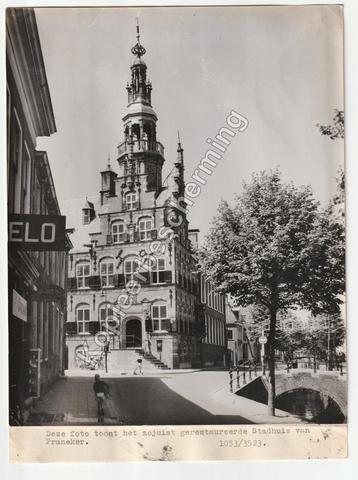 Gerestaureerde stadhuis Franeker 1953 oude persfoto  beschikbaar voor biedingen