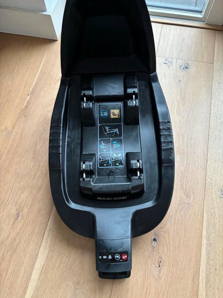 2x Maxi-Cosi FamilyFix Isofix Base FamilyFix 2 en 3, Kinderen en Baby's, Autostoeltjes, Gebruikt, Maxi-Cosi, Isofix, Ophalen