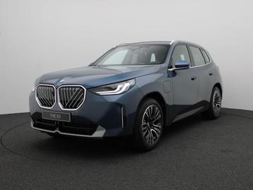 BMW X3 30e xDrive Panoramadak | Iconic Glow | Professional P beschikbaar voor biedingen