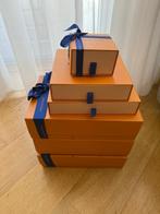 Lv Louis Vuitton luxe package box, Ophalen of Verzenden, Zo goed als nieuw, Reclamebord