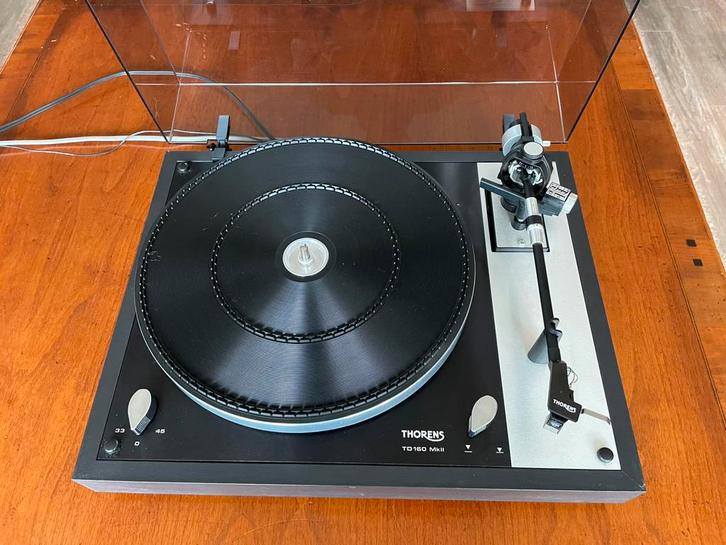 Thorens td160 mk2 met tp 63 armuiteinde, Audio, Tv en Foto, Platenspelers, Zo goed als nieuw, Thorens, Ophalen of Verzenden