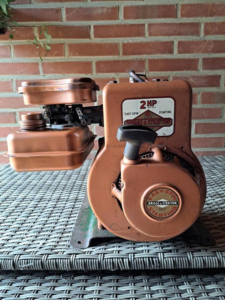 Briggs & Stratton 2 PK Stationaire Motor, Doe-het-zelf en Verbouw, Motoren, Gebruikt, Benzinemotor, 1800 rpm of meer, Ophalen