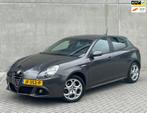 Alfa Romeo Giulietta 1.4 Turbo 170pk AUT Multi AIR 2016 NAP, 65 €/maand, Euro 6, 4 cilinders, Alcantara