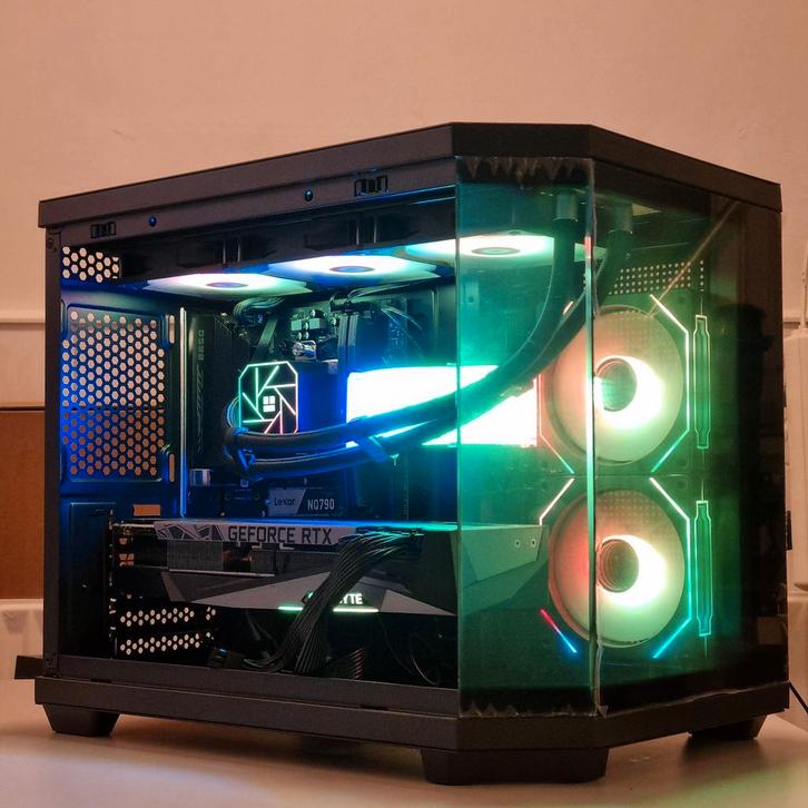 KRACHTPATSER RTX 3090 Gaming PC | Ryzen 9 | 32G DDR5 | 3.5Tb, Computers en Software, Computerbehuizingen, Zo goed als nieuw, Ophalen of Verzenden