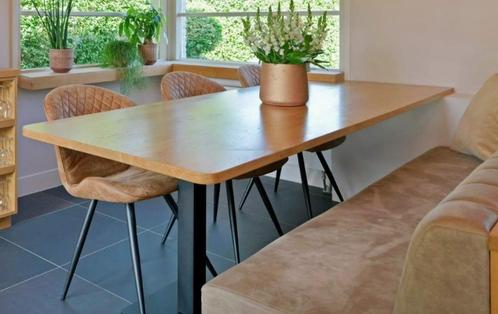 Massief eiken tafelblad met 2 ronde / afgeronde hoeken, Doe-het-zelf en Verbouw, Hout en Planken, Gebruikt, Plank, Eiken, Minder dan 200 cm