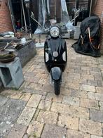 Elektrische scooter emco novantic, Fietsen en Brommers, Snorfietsen en Snorscooters, Ophalen, Zo goed als nieuw, Elektrisch, Overige merken