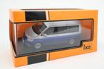 1:43  Volkswagen T6 Multivan 2017  -  IXO, Hobby en Vrije tijd, Modelauto's | 1:43, Overige merken, IXO, -, Nieuw