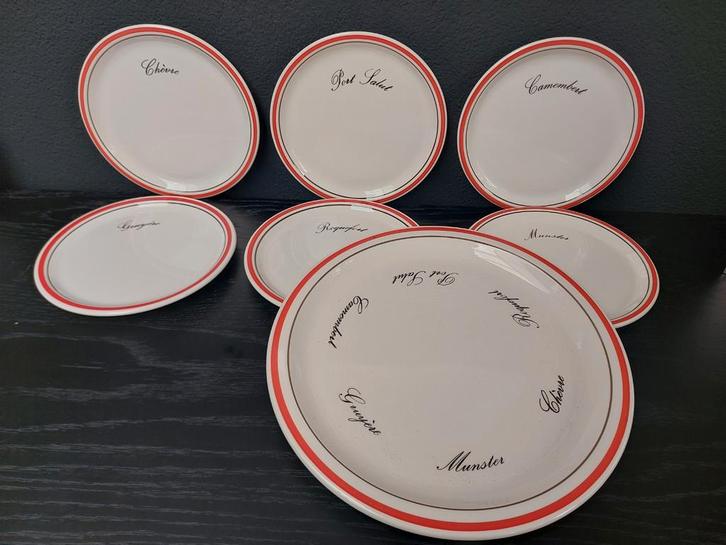 Vintage Ironstone Kaasbordjes - Set van 7, Huis en Inrichting, Keuken | Servies, Zo goed als nieuw, Bord(en), Overige stijlen