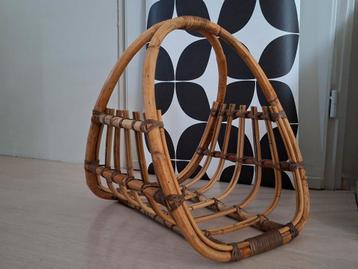 ROTAN/BAMBOE LECTUURMAND "ROHÉ". beschikbaar voor biedingen