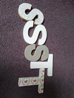 Decoratie letters ssstt, Huis en Inrichting, Ophalen, Zo goed als nieuw