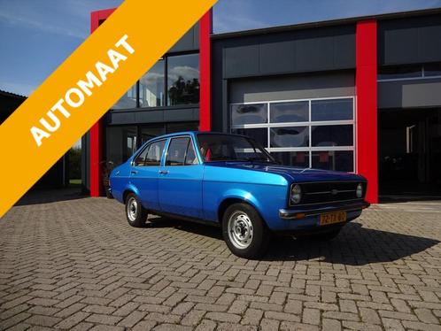 Ford Escort 1.3 L SDN AUT, Auto's, Oldtimers, Te koop, Metallic lak, Ford, Benzine, Sedan, Automaat, Origineel Nederlands, Blauw