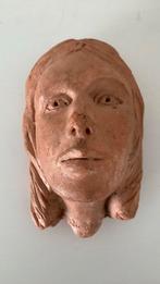 Terracotta beeld masker, gesigneerd 1995 met onbekende naam, Antiek en Kunst, Kunst | Beelden en Houtsnijwerken, Ophalen of Verzenden