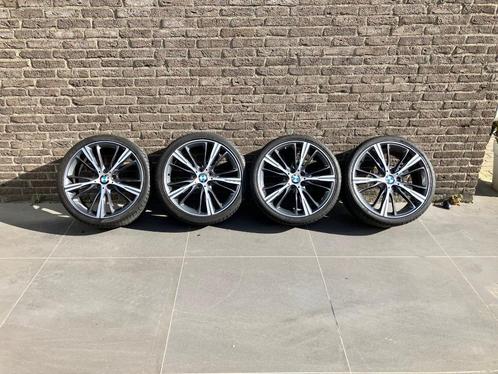 Set 19 inch velgen met banden voor BMW 1 serie, Auto-onderdelen, Banden en Velgen, Velg(en), Zomerbanden, 19 inch, 245 mm, Personenwagen
