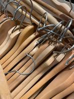 Houten kledinghangers, Ophalen of Verzenden, Zo goed als nieuw, Hout