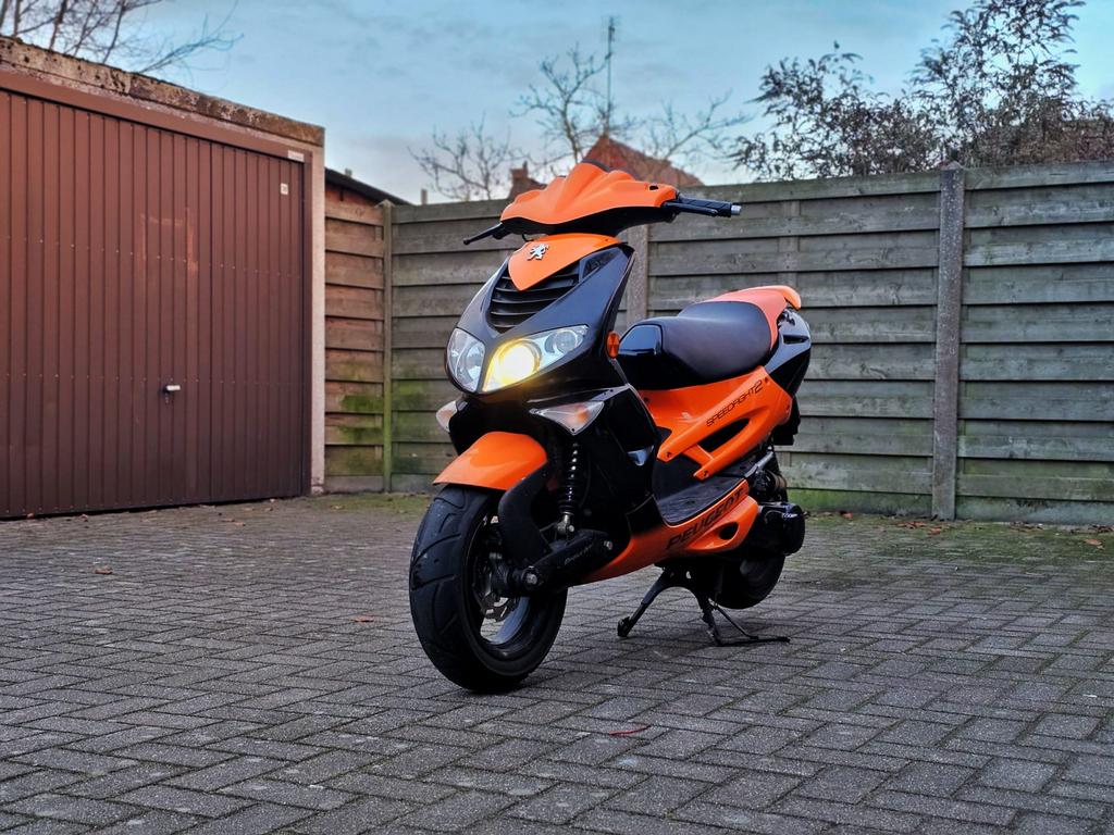 Peugeot Speedfight 2 Scooter - Dr70cc, 21mm carb, Yasuni R, Fietsen en Brommers, Brommeronderdelen | Scooters, Gebruikt, Peugeot