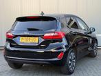 Ford Fiesta BWJ 2022 1.0 EcoBoost 124 PK Hybrid Titanium APP, Auto's, Ford, Voorwielaandrijving, Gebruikt, Zwart, Origineel Nederlands