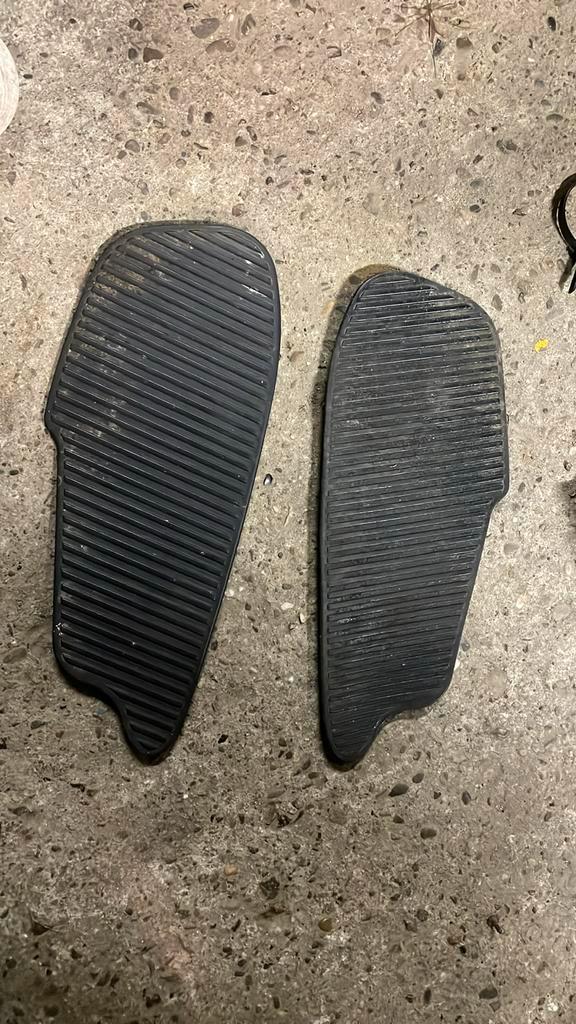 Gilera runner voetmatjes, Motoren, Tuning en Styling, Ophalen of Verzenden