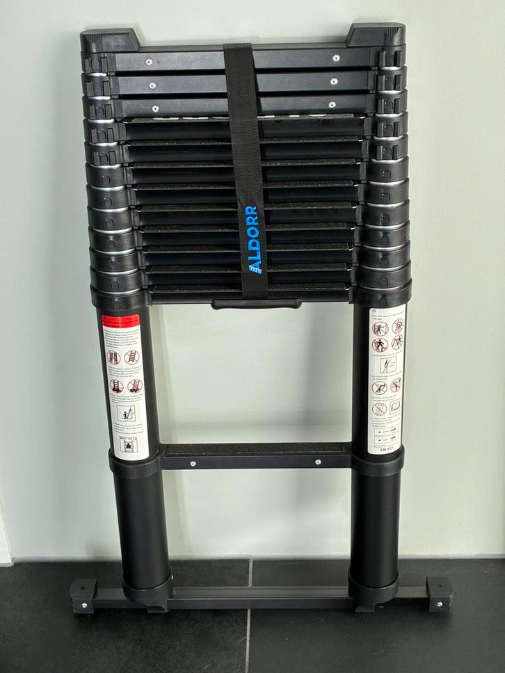 Nieuwe Aldorr Professional Telescoopladder 3.80 meter, Doe-het-zelf en Verbouw, Ladders en Trappen, Zo goed als nieuw, 4 meter of meer