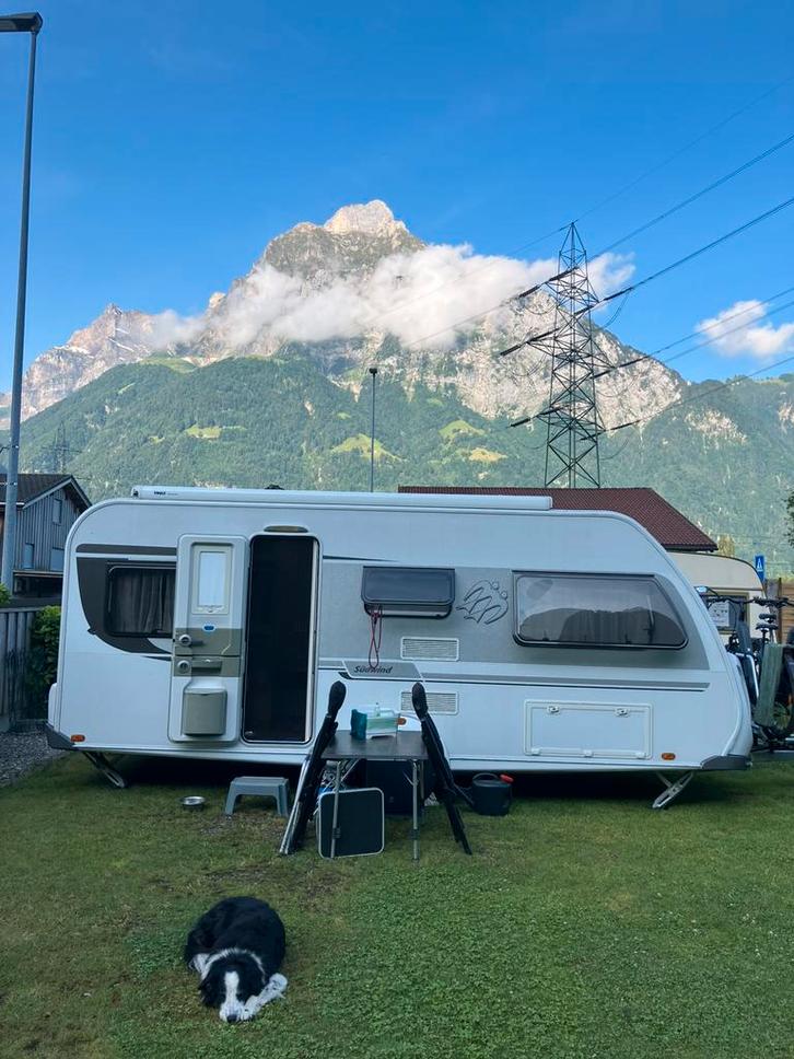 Knaus Sudwind 500 UE met hagelbestendig dak, Caravans en Kamperen, Caravans, Particulier, tot en met 4, 1000 - 1250 kg, Rondzit