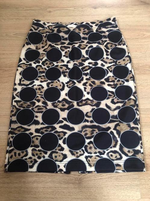 Myrna ned stippen cirkels rok Leopard m, Kleding | Dames, Rokken, Zo goed als nieuw, Maat 38/40 (M), Zwart, Knielengte, Ophalen of Verzenden